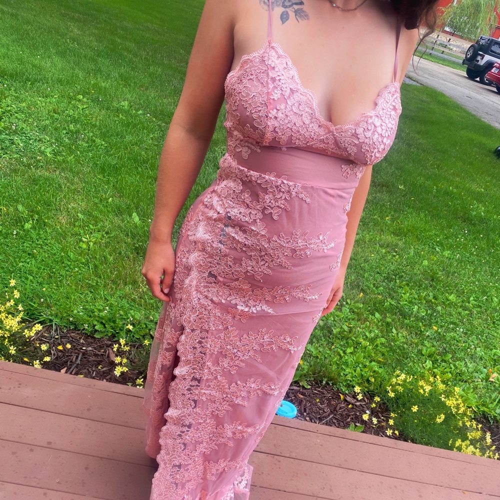 A night in Tokyo lace dress - fashion nova